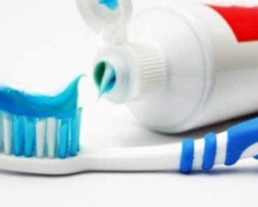pasta do zębów z fluorem